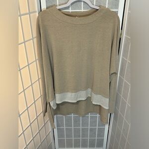 Medium OneTheLand Beige Top Women’s, Used- like new